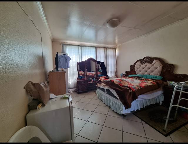 3 BEDROOM APARTMENT BLOCK FOR SALE IN SONLAND PARK